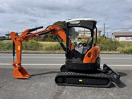 AIRMAN Mini excavators AX30UR-4 -