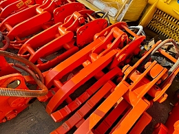 中古タグチ工業 油圧式フォーク(アタッチメント(建設機械))(1ページ目 中古タグチ工業 油圧式フォーク(アタッチメント(建設機械))(1ページ目
