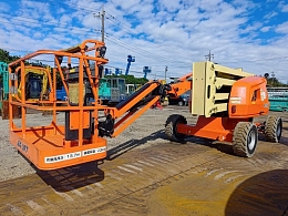 JLG 自走式高所作業車 450AJ 2019年