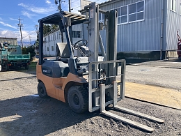 TOYOTA Forklifts 02-7FGL10 2004