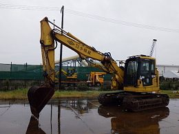 コマツ 油圧ショベル(ユンボ) PC138US-10 2015年