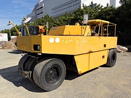 酒井重工業 ローラー T2 2003年