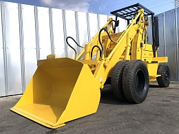 KOMATSU Wheel loaders SD25-8 2015