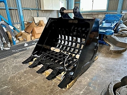 Maxis Corporation New attachments Skeleton bucket 2025