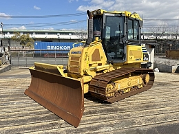 コマツ ブルドーザー D37PXI-23 2016年