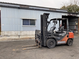 TOYOTA Forklifts 52-8FD30 2008