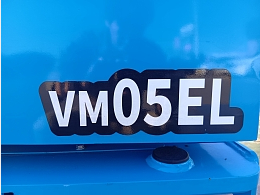 SINOBOOM 自走式高所作業車 VM05EL 2025年