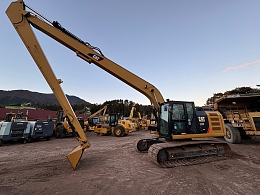 Caterpillar 油圧ショベル(Excavator) 320E L 202004