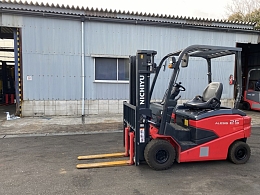 ニチユ フォークリフト FB25PN-80-300 2020年