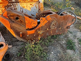 日本ニューマチック アタッチメント(建設機械) 小割機 -