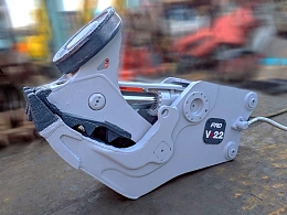 古河ロックドリル アタッチメント(建設機械) 小割機 -