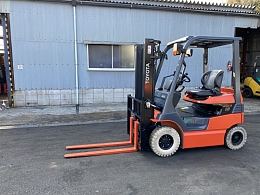 TOYOTA Forklifts 7FB15 2016