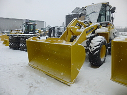 コマツ タイヤショベル(ホイールローダー) WA100-7 2014年