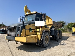 KOMATSU Carrier dumps HM300-3 2014