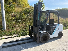 ユニキャリア フォークリフト FD25T5M 2021年