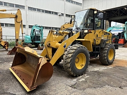 KOMATSU Wheel loaders WA100-6 2013