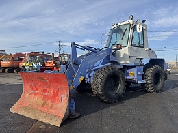 MITSUBISHI HEAVY INDUSTRIES Wheel loaders WS510A 2007