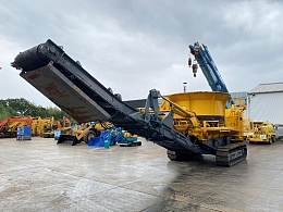 KOMATSU Wood chippers/Crushers BR200T-1 1999