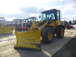 KOMATSU Wheel loaders WA150-5 2003