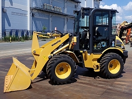 コマツ タイヤショベル(ホイールローダー) WA40-8 2018年