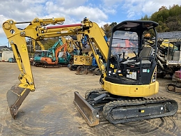 KOMATSU Mini excavators PC38UU-6 2018
