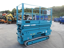 北越工業 自走式高所作業車 ENCL06 2008年