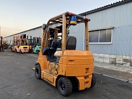トヨタ 中古フォークリフト | 中古建機ならBIGLEMON(ビッグレモン)