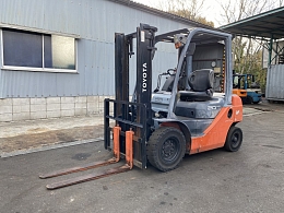 TOYOTA Forklifts 52-8FD20 2008