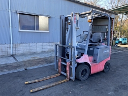 ニチユ フォークリフト FB10P-75-300 2007年