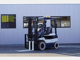 TOYOTA Forklifts 7FBL15 2013