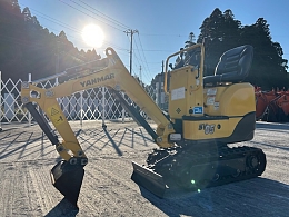 ヤンマー ミニ油圧ショベル(ミニユンボ) SV05-C 2021年