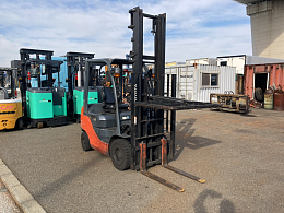 TOYOTA Forklifts 02-8FG25 2017