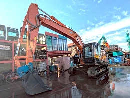 日立建機 油圧ショベル(ユンボ) ZX225USRK-7 2023年