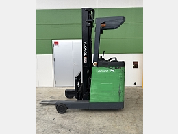 TOYOTA Forklifts 7FBR15 2012