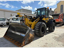 KOMATSU Wheel loaders WA270-8 2018