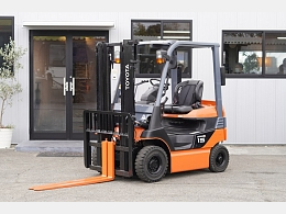TOYOTA Forklifts 8FBL15 2017
