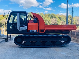 HITACHI Carrier dumps EG70R-3 2011