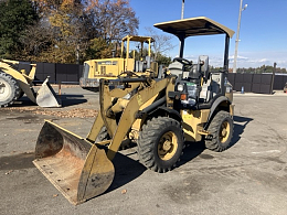 CATERPILLAR Wheel loaders 901C 2013