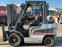 NISSAN Forklifts U1F2A25D 2011