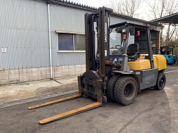 TCM フォークリフト FD50T2 2013年