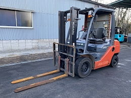 TOYOTA Forklifts 02-8FD25 2019