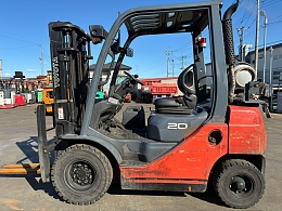 TOYOTA Forklifts 02-8FG20 2011