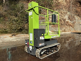 アイチコーポレーション 自走式高所作業車 RM04B 2011年