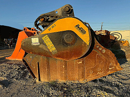 Others Crusher bucket -