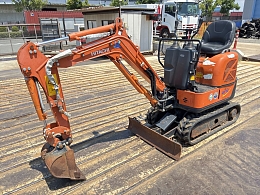 日立建機 ミニ油圧ショベル(ミニユンボ) ZX8U-2 2019年