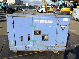 コマツ コンプレッサー EC25SSB-6 -