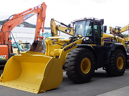KOMATSU Wheel loaders WA470-10 2022