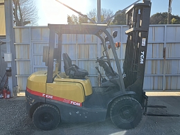 TCM フォークリフト FHD25C3A 2008年