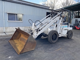 ユニキャリア タイヤショベル(ホイールローダー) SD25-2 2017年