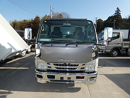 いすゞ ダンプ車 TKG-NJR85AN 2013年